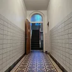 Altbau Mit Toller Terrasse *