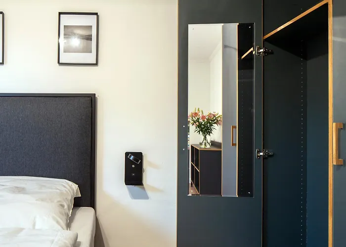 Renoviertes Design Mit Toller Terasse *